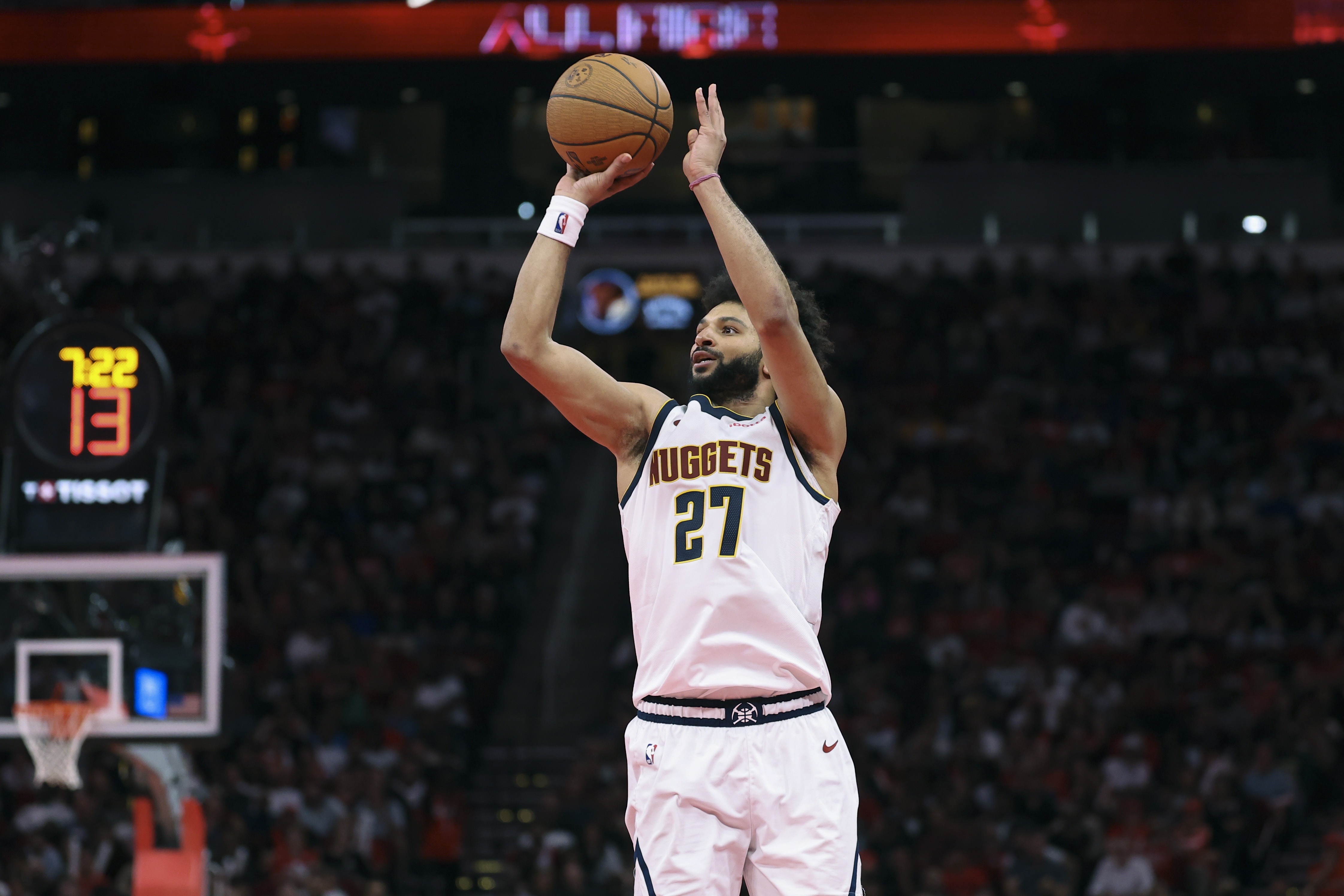 首节爆砍23分！贾马尔·穆雷25中14拿到34分5助 正负值+14